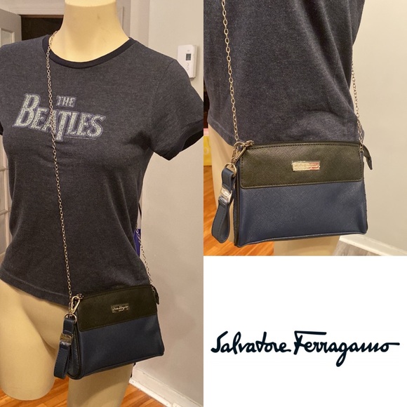 Salvatore Ferragamo parfums cosmetic bag - Picture 1 of 15